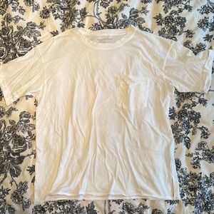 American Eagle pocket tee